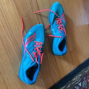 Saucing Kilkenny 7 XC Distance Racing Spikes